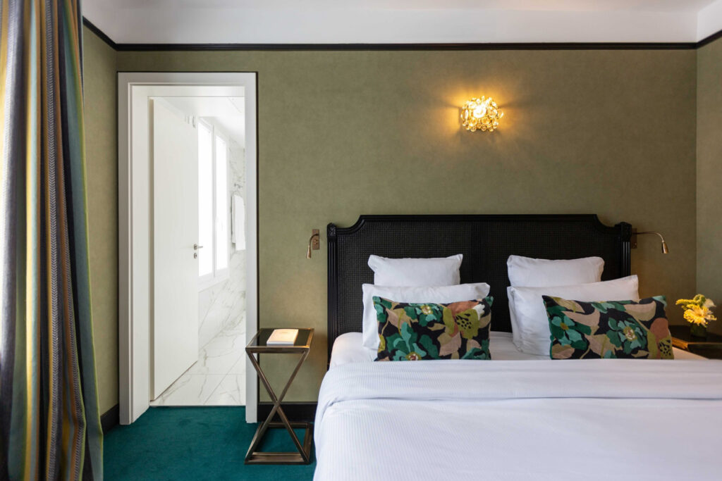 New Hotel Rpublique Room