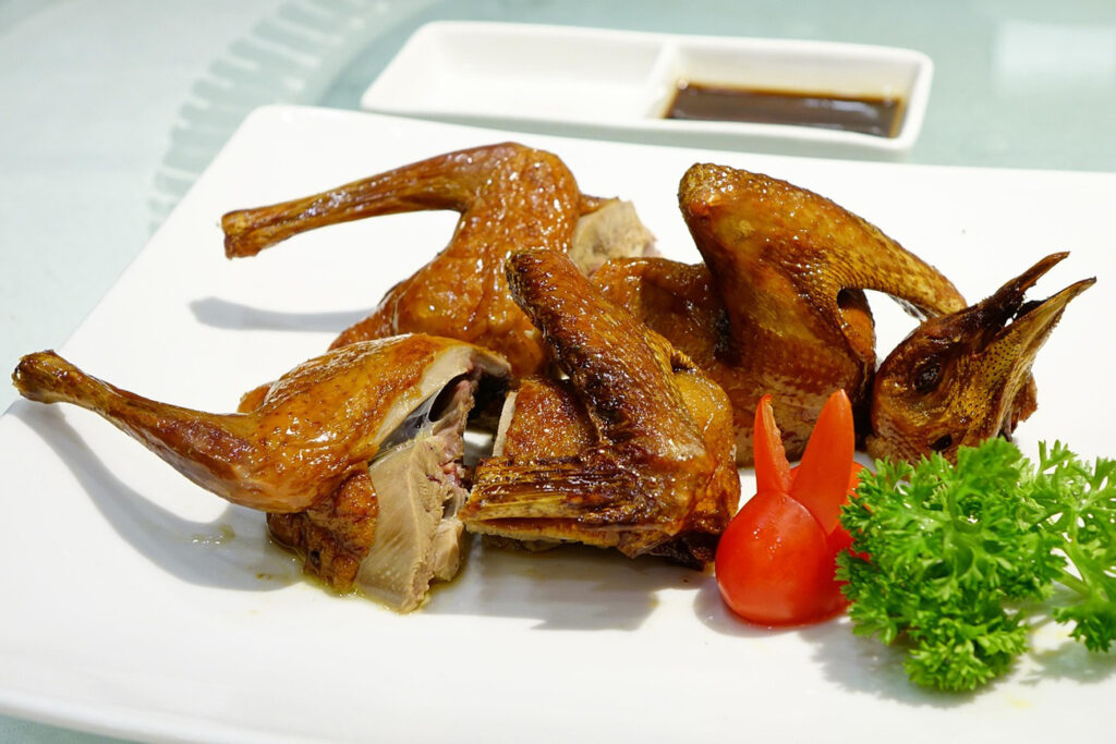 top luxury hotels in Singapore