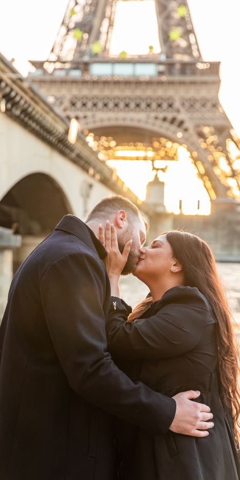 Romantic Things to Do in Paris | Photo credit: www.envato.com