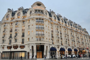 hotel lutetia paris